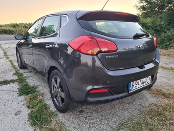 Kia ceed 1,6 CRDi 94kw automat Gold kúpené SR - 7
