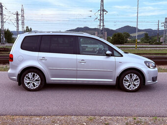Volkswagen Touran 2.0 TDI DSG Premium Comfortline - 7