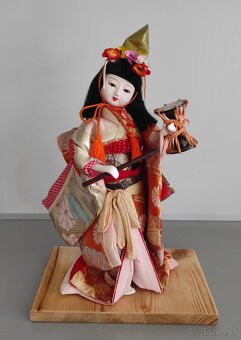 Japonská bábika s bubnom daiko - 7