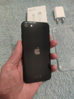 Apple iphone SE 2020 64GB Black - 7