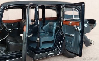Horch 851 Pullman - 1:18 Ricko - REZERVOVANÝ - 7