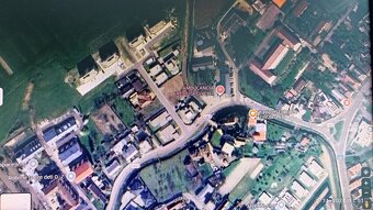 Prenájom 2 izbového bytu v blízkosti TN s parkovacím miestom - 7