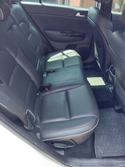 KIA SPORTAGE GT line - 7