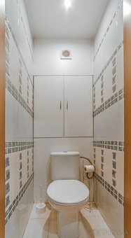 ZNÍŽENÁ CENA 1 izbový byt 40m2 + balkón, Hroncova, Košice - 7