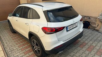 Mercedes-Benz GLA 200 D - 7