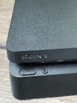 Playstation 4. 872GB - 7