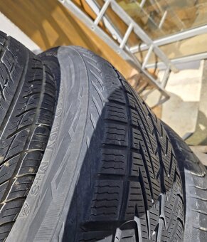 285/40 r22 - 7