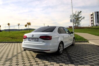 Volkswagen Jetta 1.2 TSI Comfortline - 7