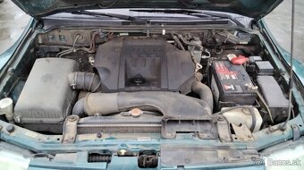 Mitsubishi Pajero 3.2 DI-D 2004 predám MOTOR 4M41, TRYSKY - 7