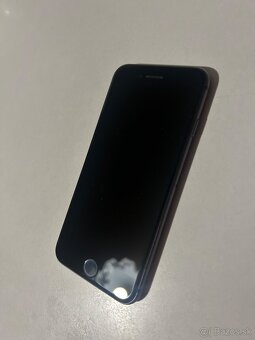 iPhone 8 64GB black - 100% batéria - 7