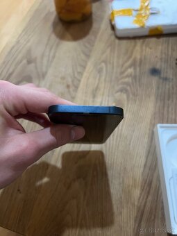 iPhone 13 - 7
