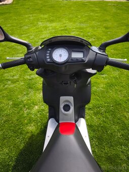 Piaggio - 7