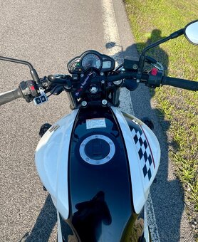 Suzuki Gladius 650 ABS - 7