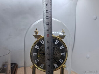 Predám funkčné rotačné hodiny Schatz Quartz ,Onyx ,sklo 45 € - 7