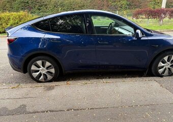 Tesla model y, LR,AWD - 7