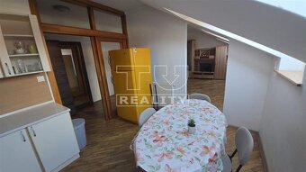TU reality ponúka Jedinečný 3-izbový podkrovný byt v... - 7