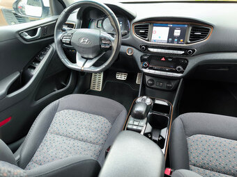Hyundai Ioniq Electric - 7