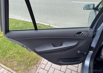 Škoda Fabia 1.4 MPI COMBI TAŽNÉ benzín manuál 50 kw - 7