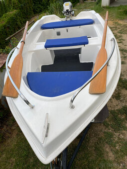 Motorový čln Sport-Yacht Malibu 360 Honda 5hp - 7