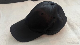 Guess siltovka - 7