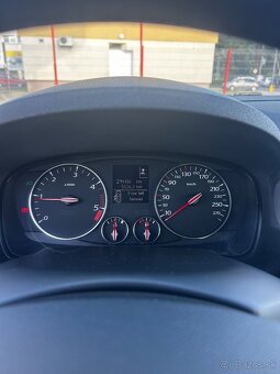 Renault Laguna 3 2.0 dCi (110 kW) – 2012 - 7