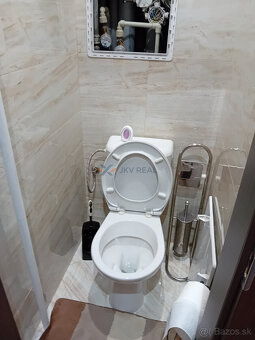 Zariadený 2 izbový byt s balkónom - 7