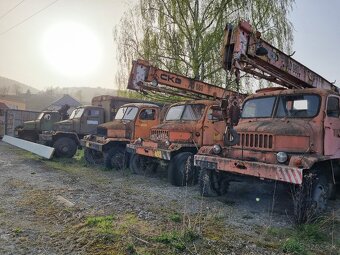 Praga V3S - Vetrieska - Hydraulická ruka, korba - 7