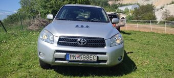Toyota RAV4 D-4D - 7