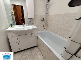 Na prenájom 2-izbový byt - Nové Zámky - 7