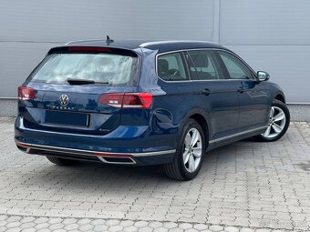 Volkswagen Passat Variant 2.0 TDI Elegance 4Motion DSG - 7