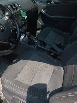 Volkswagen Jetta 1.2 TSI - 7
