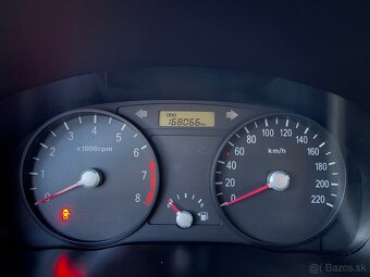 Kia Rio 1.4 - 7