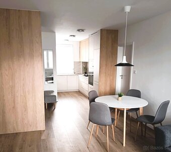 Prenájom 3-izbový byt Levoča PRAMEŇ - 7