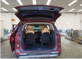 Kia Carnival 2.2- VŮZ NA CESTĚ - 7