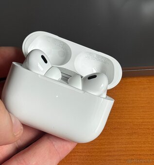 Apple AirPods Pro 2 USB C - nové, rok záruka - 7