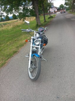 Suzuki intruder VS 600 - 7