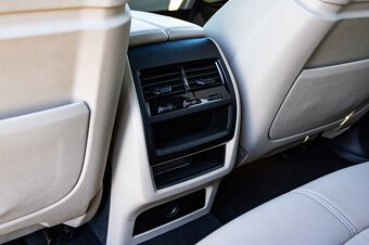 BMW X5 G05 xDrive30d / Nezávislé / Nočné videnie / Vzduch / - 7