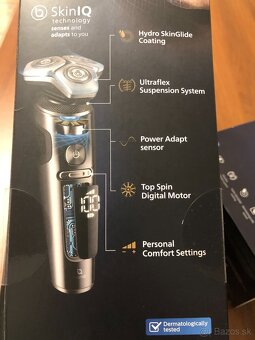 Pánsky zánovný holiaci strojček Philips Series 9000 - 7