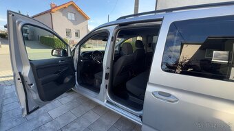 VW Caddy 4x4 2,0Tdi 90kw rok 2022 - 7