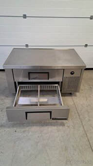 Chladící podestavba TRUE - TRCB-48 - 7