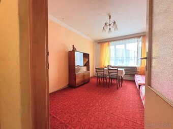 Rodinný dom s pozemkom 1410 m2 v obci Letničie, okr. Skalica - 7