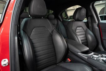 Alfa Romeo Giulia 2.0 206kW, automat, 4x4, 2022, DPH - 7