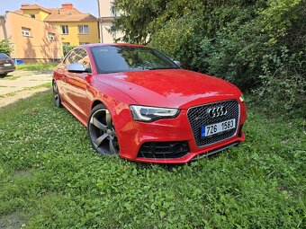 Rs5 r.v.2015 331kw V8 4.2fsi najeto 125tis servisovana - 7