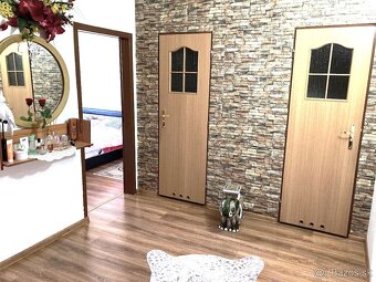 Veľký 3 izb.byt s lodžiou 73 m2, Mierova, Strážske - 7