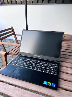 Gaming laptop Gigabyte G5/KF/i5-12500H/15,6"/FHD/16GB/512GB - 7