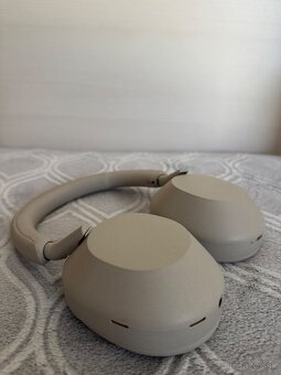 Sony WH1000-xm5 - 7