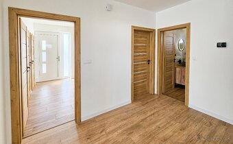 Bungalov s KOTOLŇOU, TERASOU a FASÁDOU_Červenica - 7
