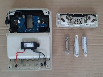 rozpredám interiér Passat B8 - 7