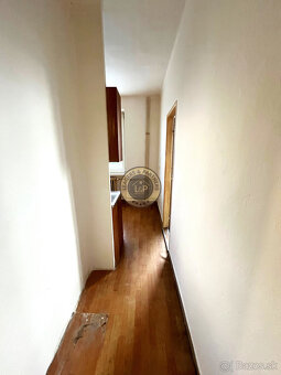 Na predaj 2iz. byt v pôvodnom stave v Skalici - 7