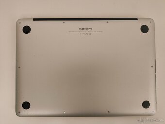 MacBook Pro 2015 | i5 • 8GB • 256GB SSD - 7